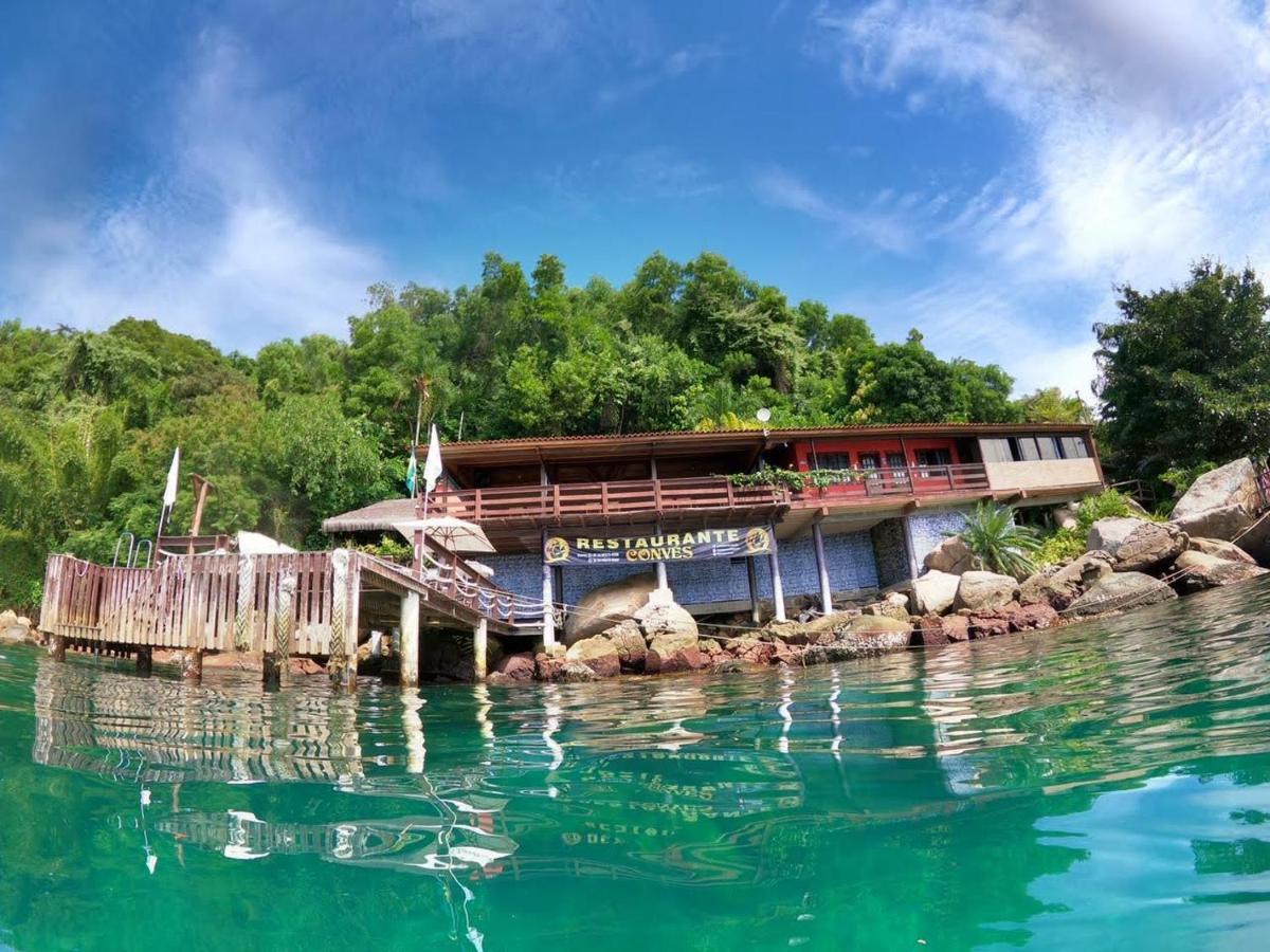 Pousada Conves - Ilha Grande Praia de Araçatiba Kültér fotó